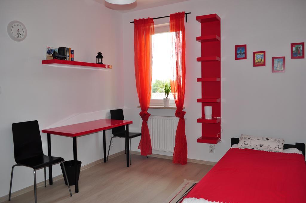 Apartament Scorpion Modlin Czosnów エクステリア 写真
