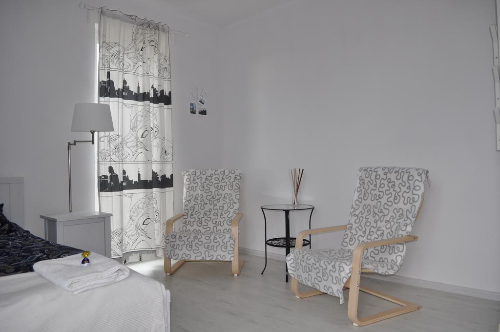 Apartament Scorpion Modlin Czosnów エクステリア 写真