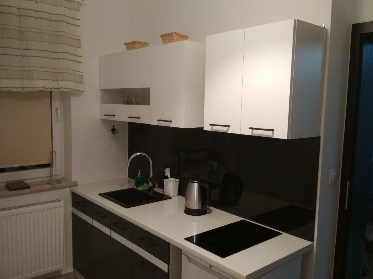 Apartament Scorpion Modlin Czosnów エクステリア 写真